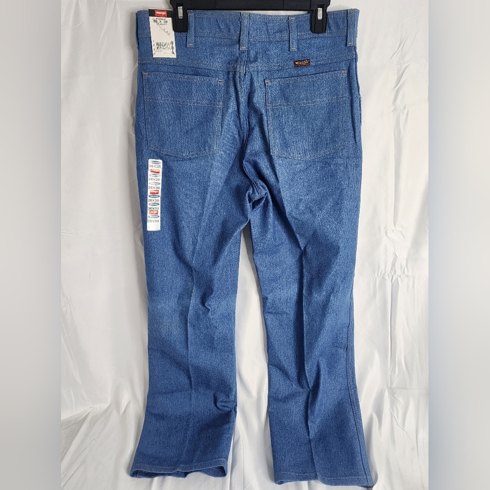 Vintage 80s 90s Wrangler 85498LB Blue Denim Jeans Men’s 38 x 32 Western NWT